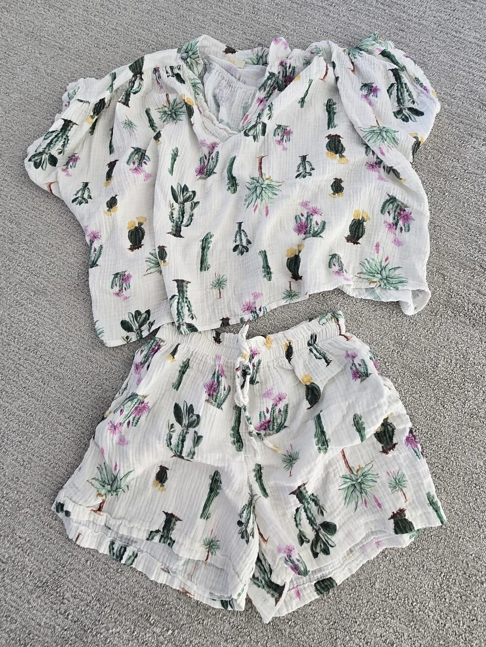 Boutique Cactus Print Set - Top & Shorts With Pockets